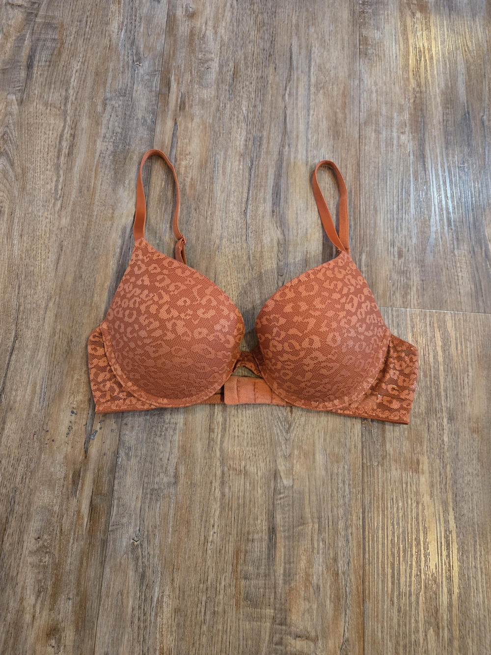 PINK Victoria's Secret Orange Leopard Bra